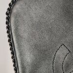 Chanel Quilted Lambskin CC Shoulder Bag (Шанель) — фото 11
