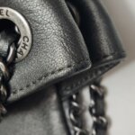 Chanel Quilted Lambskin CC Shoulder Bag (Шанель) — фото 18