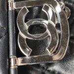 Chanel Quilted Lambskin CC Shoulder Bag (Шанель) — фото 14