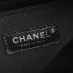 Chanel Calfskin Logo Crossbody (Шанель) — фото 8
