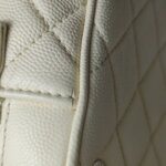 Chanel Quilted Calfskin CC Shoulder Bag (Шанель) — фото 33