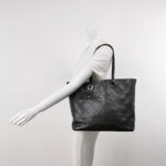 Chanel Quilted Calfskin CC Shoulder Bag (Шанель) — фото 2