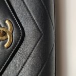 Chanel Quilted Calfskin CC Crossbody (Шанель) — фото 26