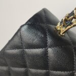 Chanel Quilted Calfskin CC Crossbody (Шанель) — фото 16