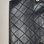 Chanel Quilted Lambskin CC Shoulder Bag (Шанель) — фото 20