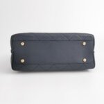 Chanel Quilted Lambskin CC Shoulder Bag (Шанель) — фото 6