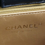 Chanel Quilted Lambskin CC Shoulder Bag (Шанель) — фото 8