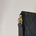 Chanel Lambskin CC Shoulder Bag (Шанель) — фото 16