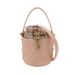 Chanel Quilted Calfskin Crossbody (Шанель) — миниатюра 1