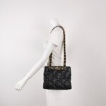 Chanel Quilted Lambskin Shoulder Bag (Шанель) — фото 2