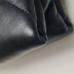Chanel Quilted Lambskin Shoulder Bag (Шанель) — фото 24