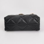 Chanel Quilted Lambskin Shoulder Bag (Шанель) — фото 6