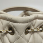 Chanel Quilted Lambskin CC Crossbody (Шанель) — фото 17