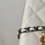 Chanel Quilted Lambskin CC Crossbody (Шанель) — фото 11