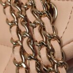 Chanel Quilted Lambskin CC Shoulder Bag (Шанель) — фото 11