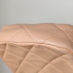 Chanel Quilted Lambskin CC Shoulder Bag (Шанель) — фото 22