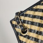 Chanel Colorblock Calfskin CC Crossbody (Шанель) — фото 15