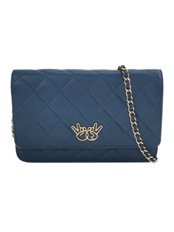 Chanel WOC