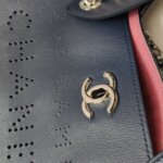 Chanel Calfskin CC Shoulder Bag (Шанель) — фото 11
