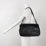 Chanel Quilted Calfskin CC Shoulder Bag (Шанель) — фото 2
