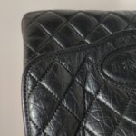 Chanel Quilted Waxed Calfskin Logo Shoulder Bag (Шанель) — фото 18