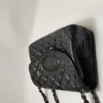 Chanel Quilted Waxed Calfskin Logo Shoulder Bag (Шанель) — фото 21