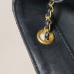 Chanel Quilted Lambskin CC Crossbody (Шанель) — фото 13