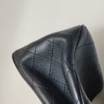 Chanel Quilted Lambskin CC Crossbody (Шанель) — фото 21