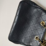 Chanel Quilted Lambskin CC Crossbody (Шанель) — фото 23