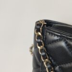 Chanel Quilted Lambskin CC Crossbody (Шанель) — фото 14