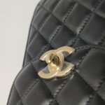 Chanel Quilted Lambskin CC Crossbody (Шанель) — фото 15