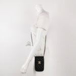 Chanel Quilted Lambskin CC Crossbody (Шанель) — фото 2