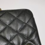 Chanel Quilted Calfskin CC Crossbody (Шанель) — фото 10