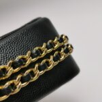 Chanel Quilted Calfskin CC Crossbody (Шанель) — фото 12