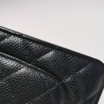 Chanel Quilted Calfskin CC Crossbody (Шанель) — фото 24