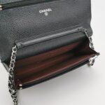Chanel Quilted Calfskin CC Crossbody (Шанель) — фото 7