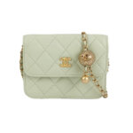 Chanel Quilted Lambskin CC Shoulder Bag (Шанель) — миниатюра 1