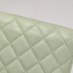 Chanel Quilted Lambskin CC Shoulder Bag (Шанель) — фото 28