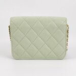 Chanel Quilted Lambskin CC Shoulder Bag (Шанель) — фото 5