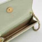 Chanel Quilted Lambskin CC Shoulder Bag (Шанель) — фото 7