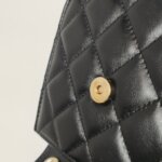 Chanel Quilted Calfskin CC Crossbody (Шанель) — фото 11