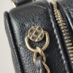 Chanel Quilted Calfskin CC Crossbody (Шанель) — фото 14