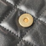 Chanel Quilted Lambskin CC Crossbody (Шанель) — фото 11