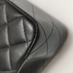 Chanel Quilted Lambskin CC Crossbody (Шанель) — фото 23
