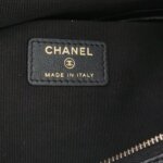 Chanel Quilted Lambskin CC Handbag (Шанель) — фото 8