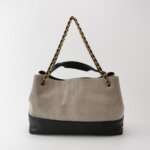 Chanel Quilted Lambskin CC Shoulder Bag (Шанель) — фото 4