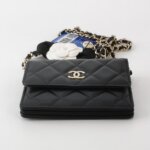 Chanel Quilted Lambskin CC Crossbody (Шанель) — фото 6