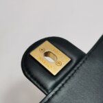 Chanel Quilted Lambskin CC Crossbody (Шанель) — фото 16