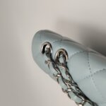Chanel Quilted Lambskin CC Shoulder Bag (Шанель) — фото 16