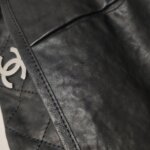 Chanel Quilted Calfskin CC Shoulder Bag (Шанель) — фото 12